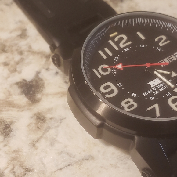 Reactor - Atom (Tritium Illuminated Watch) - Picture 6 of 6